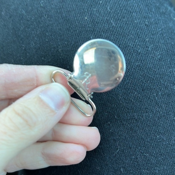 Wooden Pacifier Clip Set of 4 - Picture 10 of 11